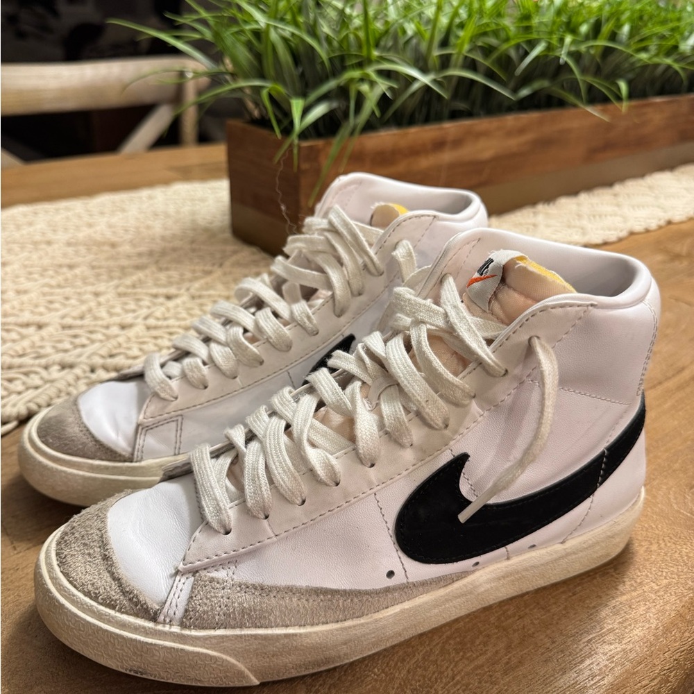 Nike Trail Blazers size 7